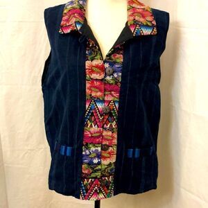 Recycle traditions womens colorful button vest size L